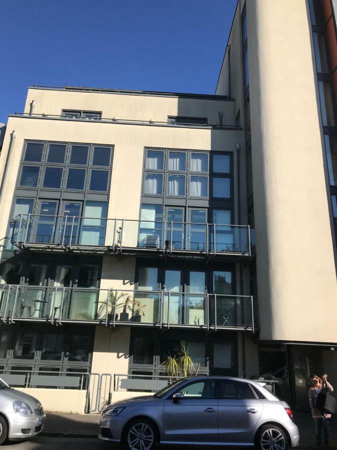 The Connaught Apartment Brighton Exterior photo